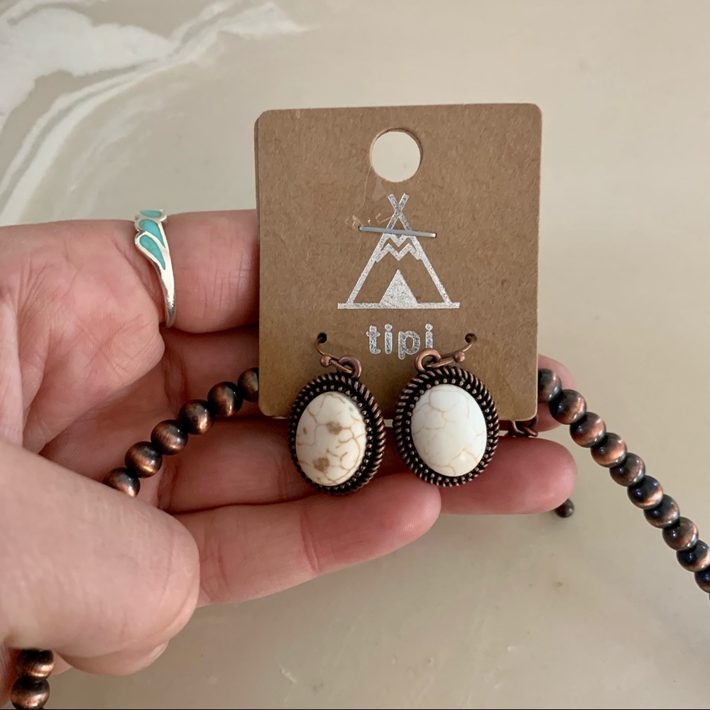 • NEW! Squash Blossom Jewelry Set • - Picture 6 of 14
